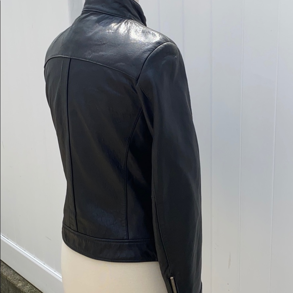 Leather jacket - Picture 3 of 5
